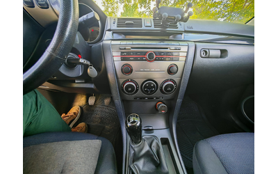 Mazda 3, 2007 г., 205000 км, 109 к.с. - автомобили, коли, обяви за нови и употребявани 9