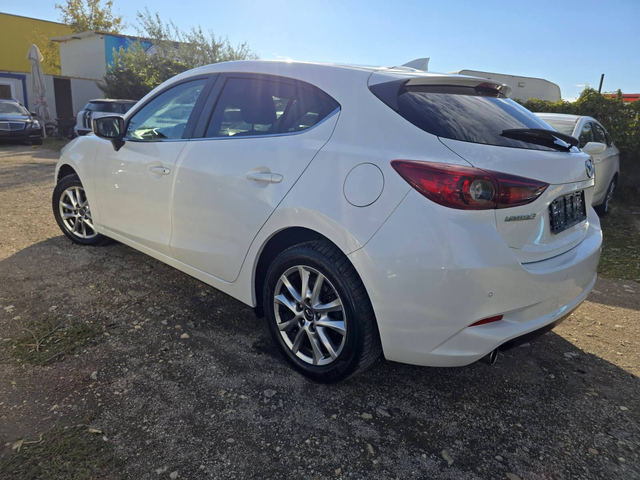 Mazda 3 2.0 SkyActiv-G (120 кс) - автомобили, коли, обяви за нови и употребявани 4