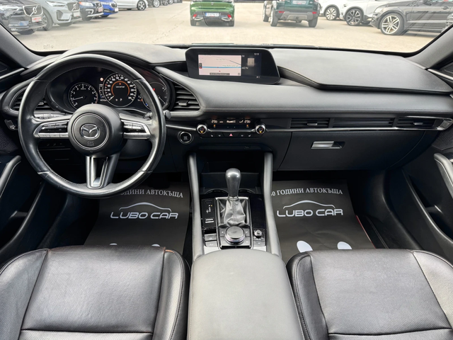 Mazda 3 2.0i-AWD-HEADUP-DISTRONIC-BOSE-360cam-ПОДГРЕВ-FULL - автомобили, коли, обяви за нови и употребявани 8