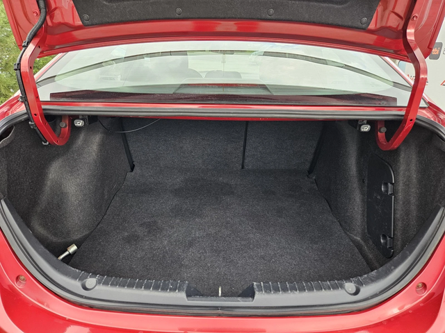 Mazda 3 2.0i-158кс= АВТОМАТ= 153.000км= КАМЕРА= АВТОПИЛОТ - автомобили, коли, обяви за нови и употребявани 9