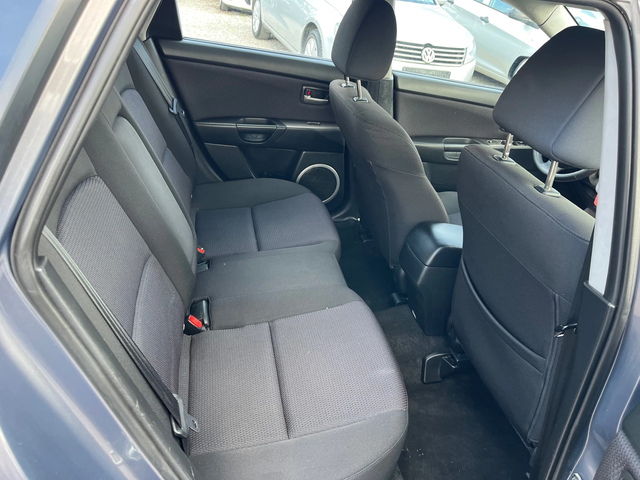 Mazda 3 1.6HDI - автомобили, коли, обяви за нови и употребявани 7