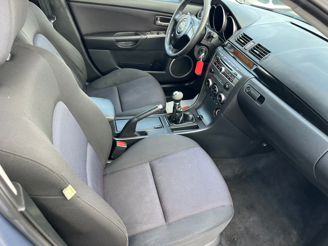 Mazda 3 1.6HDI - автомобили, коли, обяви за нови и употребявани 9