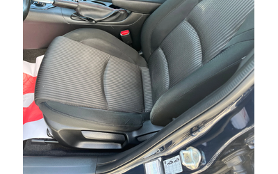 Mazda 3 2.2 D/Automat - автомобили, коли, обяви за нови и употребявани 6