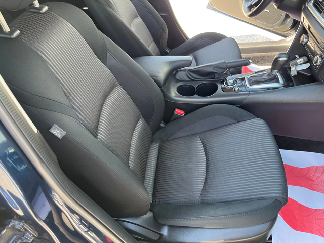 Mazda 3 2.2 D/Automat - автомобили, коли, обяви за нови и употребявани 7