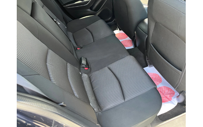 Mazda 3 2.2 D/Automat - автомобили, коли, обяви за нови и употребявани 8