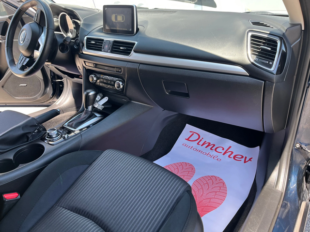 Mazda 3 2.2 D/Automat - автомобили, коли, обяви за нови и употребявани 9