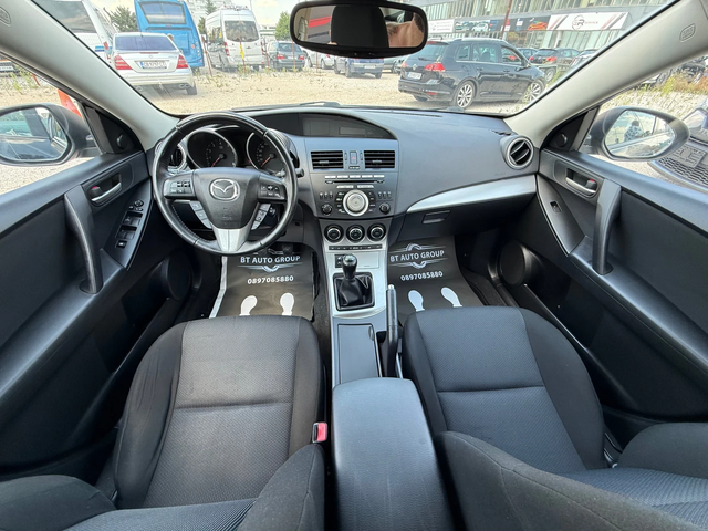 Mazda 3 1.6i * * 142000KM* СЕРВИЗНА ИСТОРИЯ* * КАТО НОВА * - автомобили, коли, обяви за нови и употребявани 9
