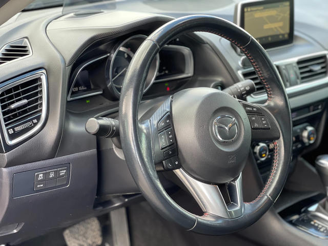 Mazda 3 1.5D Skyactiv - автомобили, коли, обяви за нови и употребявани 14