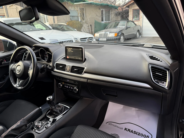 Mazda 3 2.0 SKYACTIVE 89000KM!!! BOSE NAVI KEYLESS XENON - автомобили, коли, обяви за нови и употребявани 11