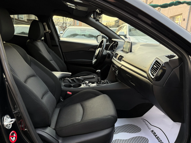 Mazda 3 2.0 SKYACTIVE 89000KM!!! BOSE NAVI KEYLESS XENON - автомобили, коли, обяви за нови и употребявани 12