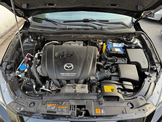 Mazda 3 2.0 SKYACTIVE 89000KM!!! BOSE NAVI KEYLESS XENON - автомобили, коли, обяви за нови и употребявани 16
