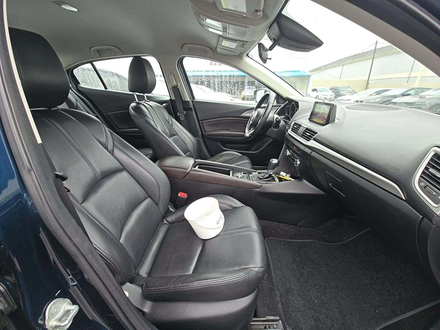 Mazda 3 - автомобили, коли, обяви за нови и употребявани 5