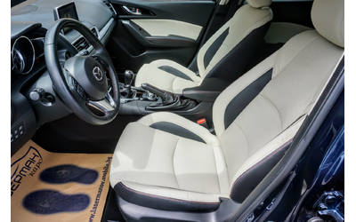 Mazda 3 2.2D EXCEED - автомобили, коли, обяви за нови и употребявани 8