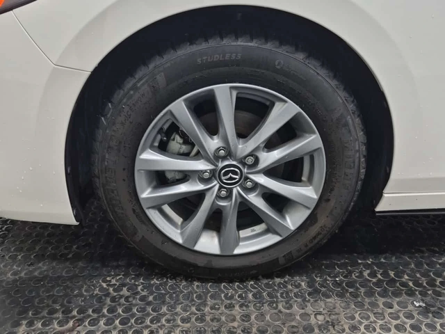 Mazda 3 GS| МЪРТВА ТОЧКА| ЗАДНА КАМЕРА| 2 КЛЮЧА| - автомобили, коли, обяви за нови и употребявани 6