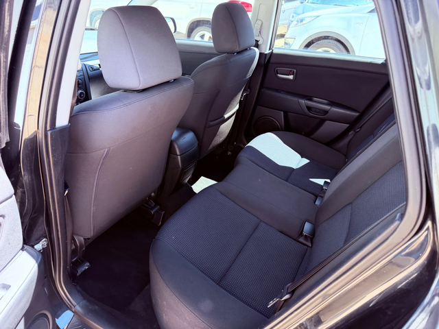 Mazda 3 1.6d 109k.c* UNIKAT* - автомобили, коли, обяви за нови и употребявани 7