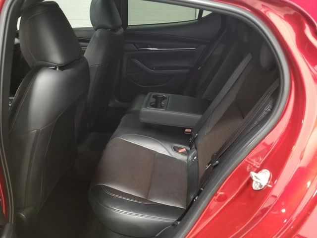Mazda 3 Premium Hatch | AWD | Мъртва точка | Подгрев - автомобили, коли, обяви за нови и употребявани 12