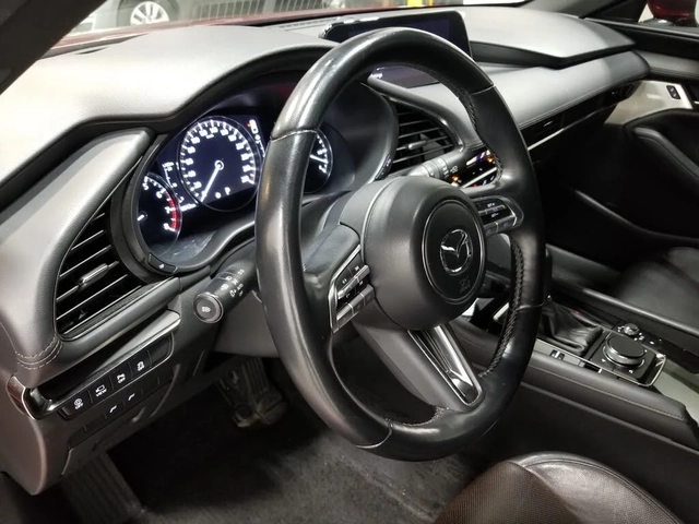 Mazda 3 Premium Hatch | AWD | Мъртва точка | Подгрев - автомобили, коли, обяви за нови и употребявани 8