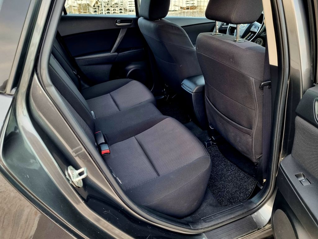 Mazda 3 MZR-CD 2.2 Navi - автомобили, коли, обяви за нови и употребявани 14