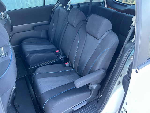 Mazda 5 1.6d 115к.с  6+ 1 - автомобили, коли, обяви за нови и употребявани 10