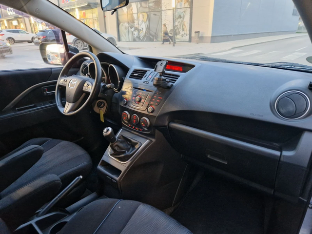 Mazda 5 1.6 дизел / 7 места - автомобили, коли, обяви за нови и употребявани 10
