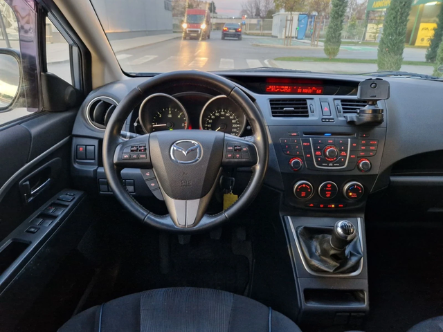 Mazda 5 1.6 дизел / 7 места - автомобили, коли, обяви за нови и употребявани 14