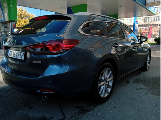 Mazda 6 2200 - автомобили, коли, обяви за нови и употребявани 4