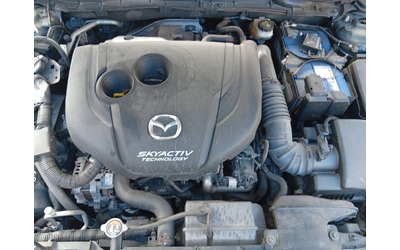 Mazda 6 2200 - автомобили, коли, обяви за нови и употребявани 9