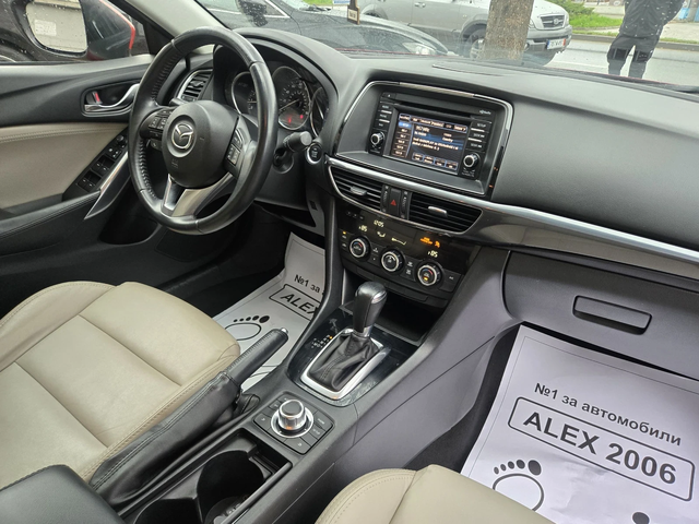 Mazda 6 2.5 бензин - автомобили, коли, обяви за нови и употребявани 8