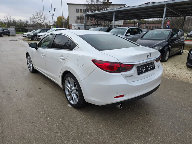 Mazda 6 2.2d 175к.с Проблем в мотора - автомобили, коли, обяви за нови и употребявани 2