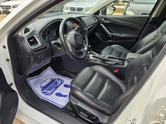 Mazda 6 2.2d 175к.с Проблем в мотора - автомобили, коли, обяви за нови и употребявани 8