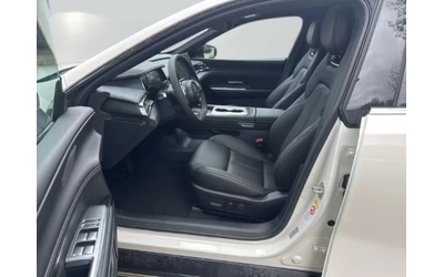 Mazda 6 e TAKUMI All Options! Warranty! - автомобили, коли, обяви за нови и употребявани 11