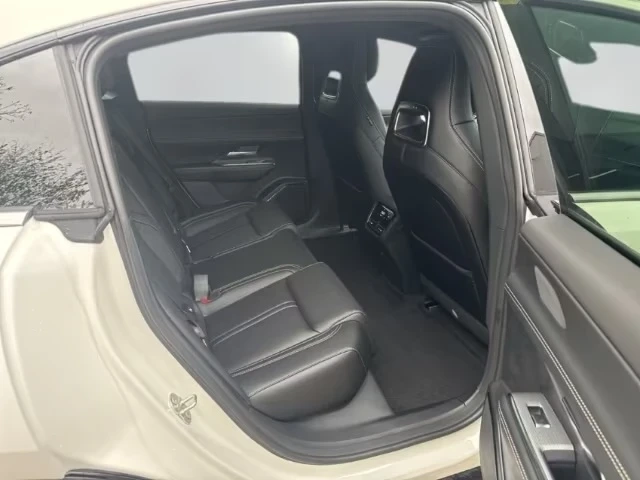 Mazda 6 e TAKUMI All Options! Warranty! - автомобили, коли, обяви за нови и употребявани 14