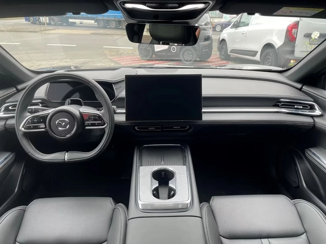 Mazda 6 e TAKUMI 68, 8kWh Full Options! Warranty! - автомобили, коли, обяви за нови и употребявани 7