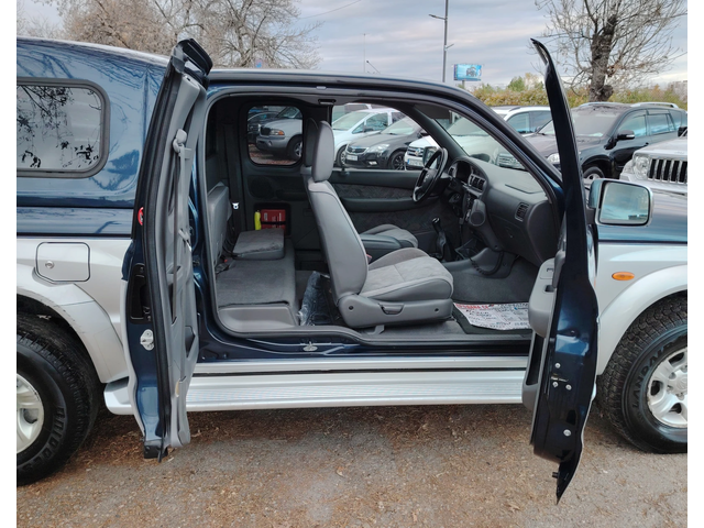 Mazda B2500 2.5TDI/HARDTOP - автомобили, коли, обяви за нови и употребявани 4