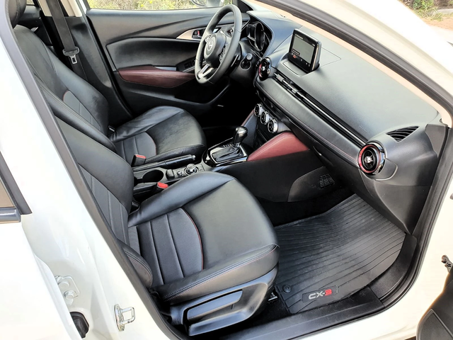 Mazda CX-3 1.5d 4x4 Exceed - автомобили, коли, обяви за нови и употребявани 10