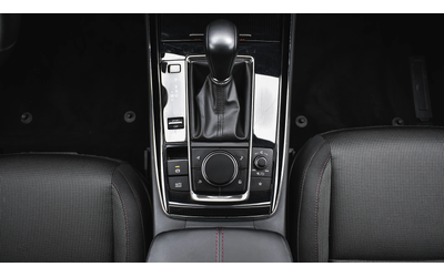 Mazda CX-30 HOMURA 2.0 SKYACTIV-G Automatic - автомобили, коли, обяви за нови и употребявани 11