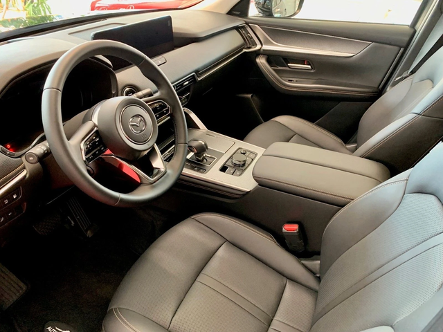 Mazda CX-60 PHEV HOMURA - автомобили, коли, обяви за нови и употребявани 5