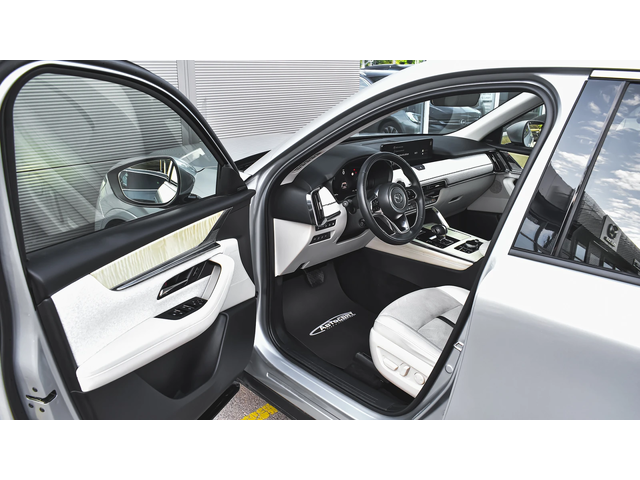 Mazda CX-60 2.5 e-SKYACTIV PHEV TAKUMI 4x4 Automatic - автомобили, коли, обяви за нови и употребявани 7