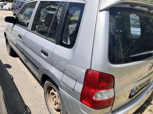 Mazda Demio Хечбек - автомобили, коли, обяви за нови и употребявани 3