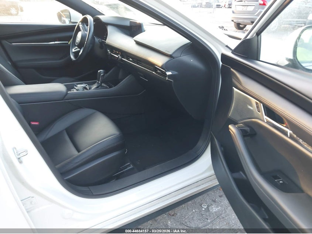 Mazda MAZDA3 2.5L I-4 DI, DOHC, VVT, 186HP Front Wheel Drive - автомобили, коли, обяви за нови и употребявани 4