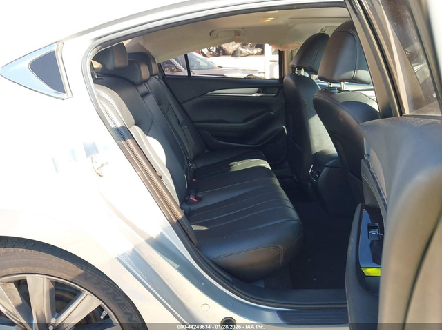 Mazda MAZDA6 2.5L I-4 DI, DOHC, VVT, 187HP Front Wheel Drive - автомобили, коли, обяви за нови и употребявани 7