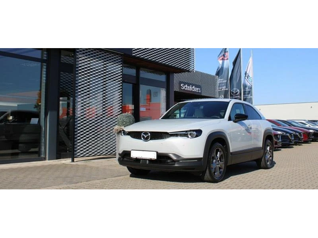 Mazda MX-30 e-SKYACTIV ADVANTAGE - автомобили, коли, обяви за нови и употребявани 0