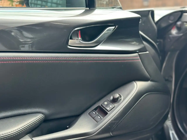 Mazda MX-5 Miata *MANUAL*|Low Mileage|Clean Carfax GT 6sp Black Lea Rear Wheel Drive - автомобили, коли, обяви за нови и употребявани 8