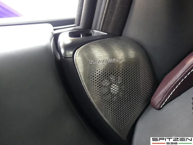 McLaren 720 S Bowers & Wilkins / Carbon - автомобили, коли, обяви за нови и употребявани 13