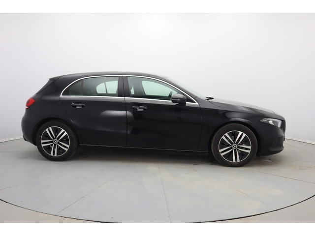 Mercedes A180 - автомобили, коли, обяви за нови и употребявани 9