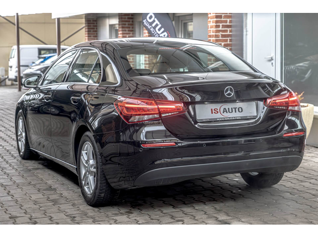 Mercedes A200 CDI/Камера/Dynamic Select/USB/DCT/MBUX/Седан - автомобили, коли, обяви за нови и употребявани 4