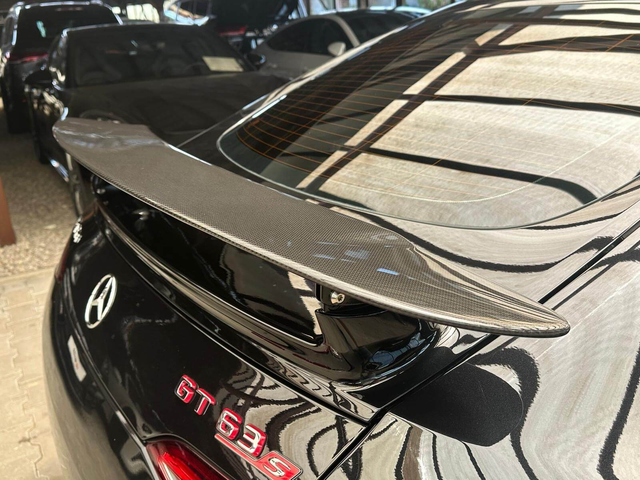 Mercedes AMG GT 63s E-Performance - автомобили, коли, обяви за нови и употребявани 6