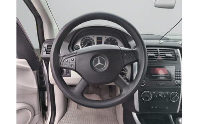 Mercedes B170 1.7Е 116hp BVM5 E4 - автомобили, коли, обяви за нови и употребявани 10