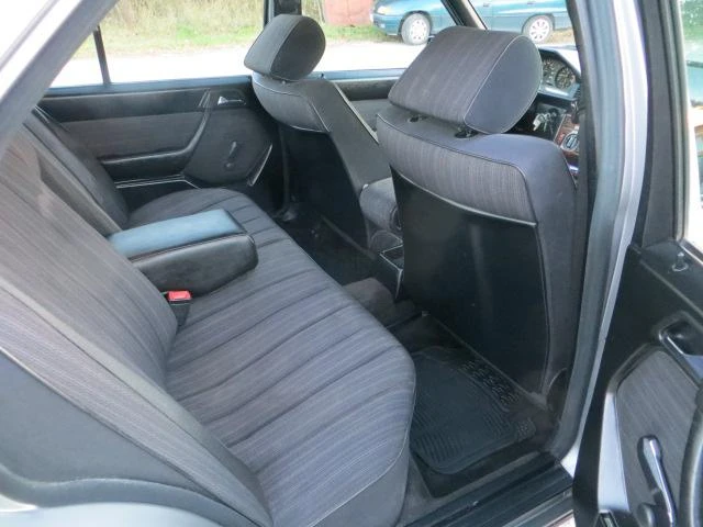 Mercedes-Benz 124 E230 реални км. - автомобили, коли, обяви за нови и употребявани 11