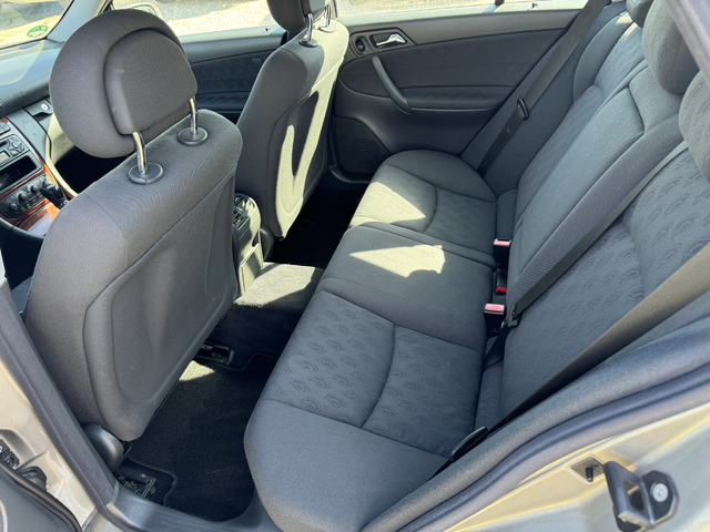 Mercedes-Benz 190 180 kompressor. Автоматик - автомобили, коли, обяви за нови и употребявани 11